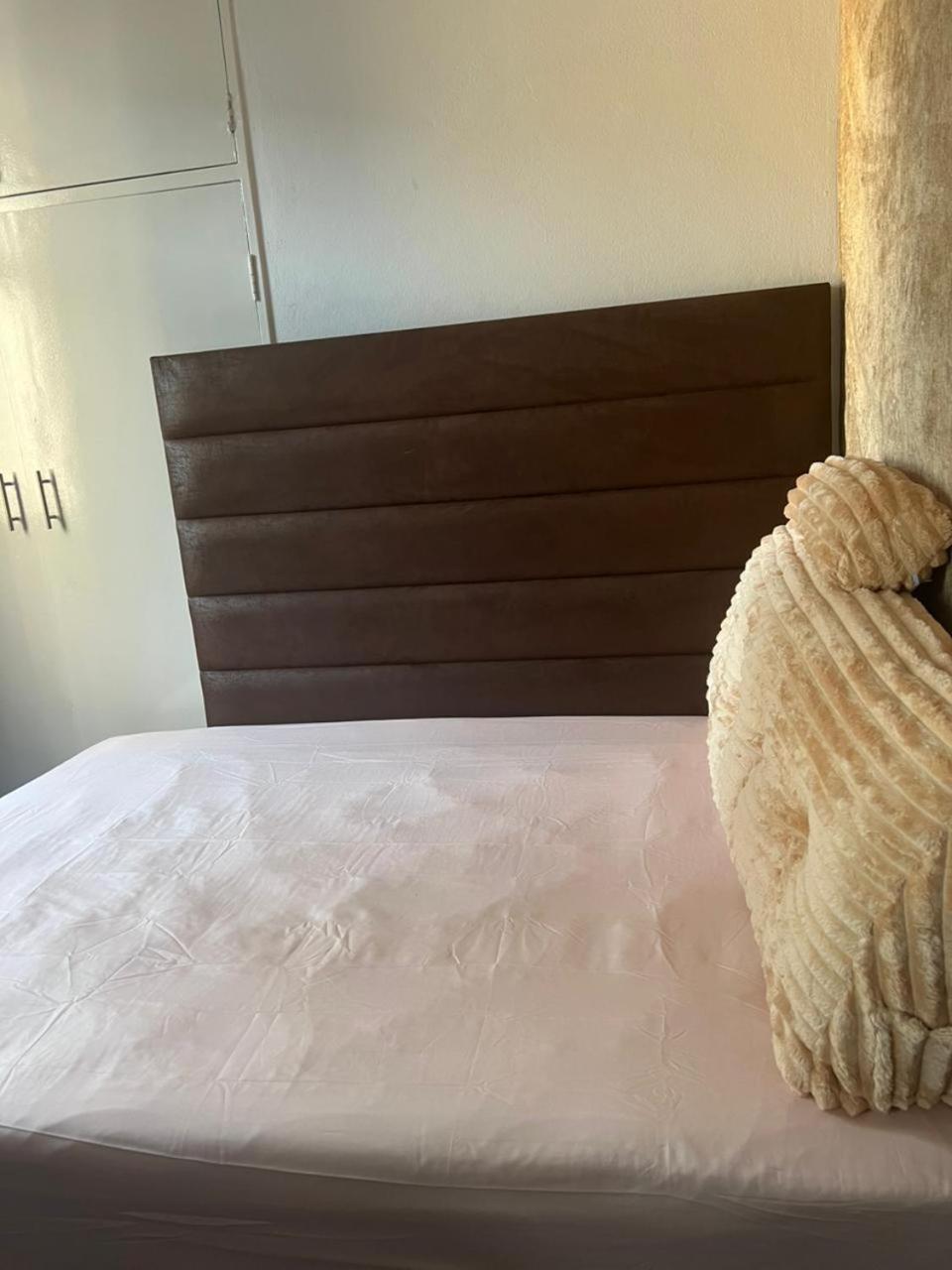 Bee Hive Appartement Pretoria-Noord Buitenkant foto